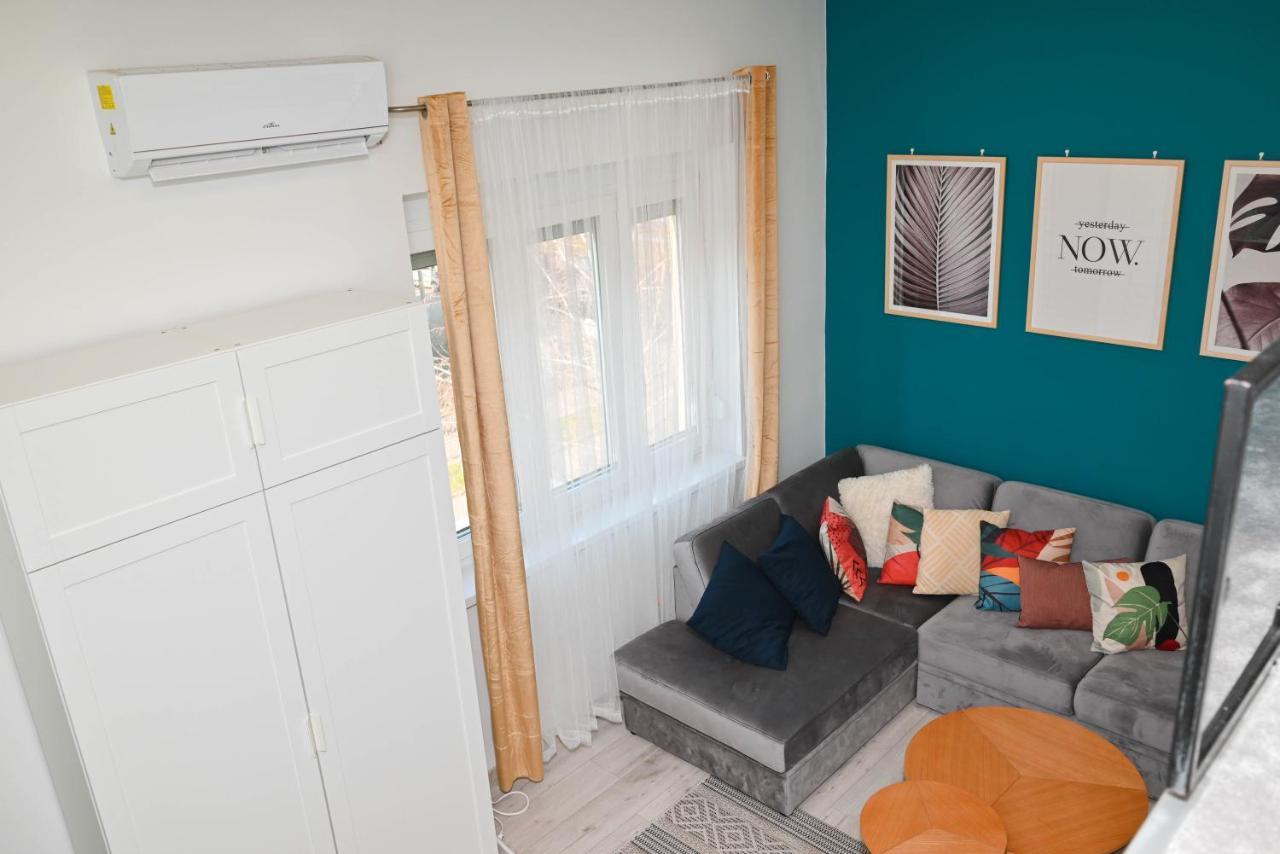 Petofi Apartman Pecs Exterior photo